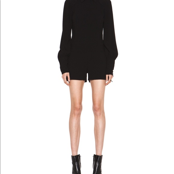 🔆BEAUTIFUL SKAIST TAYLOR CREPE ROMPER!!🔆 - Picture 3 of 8